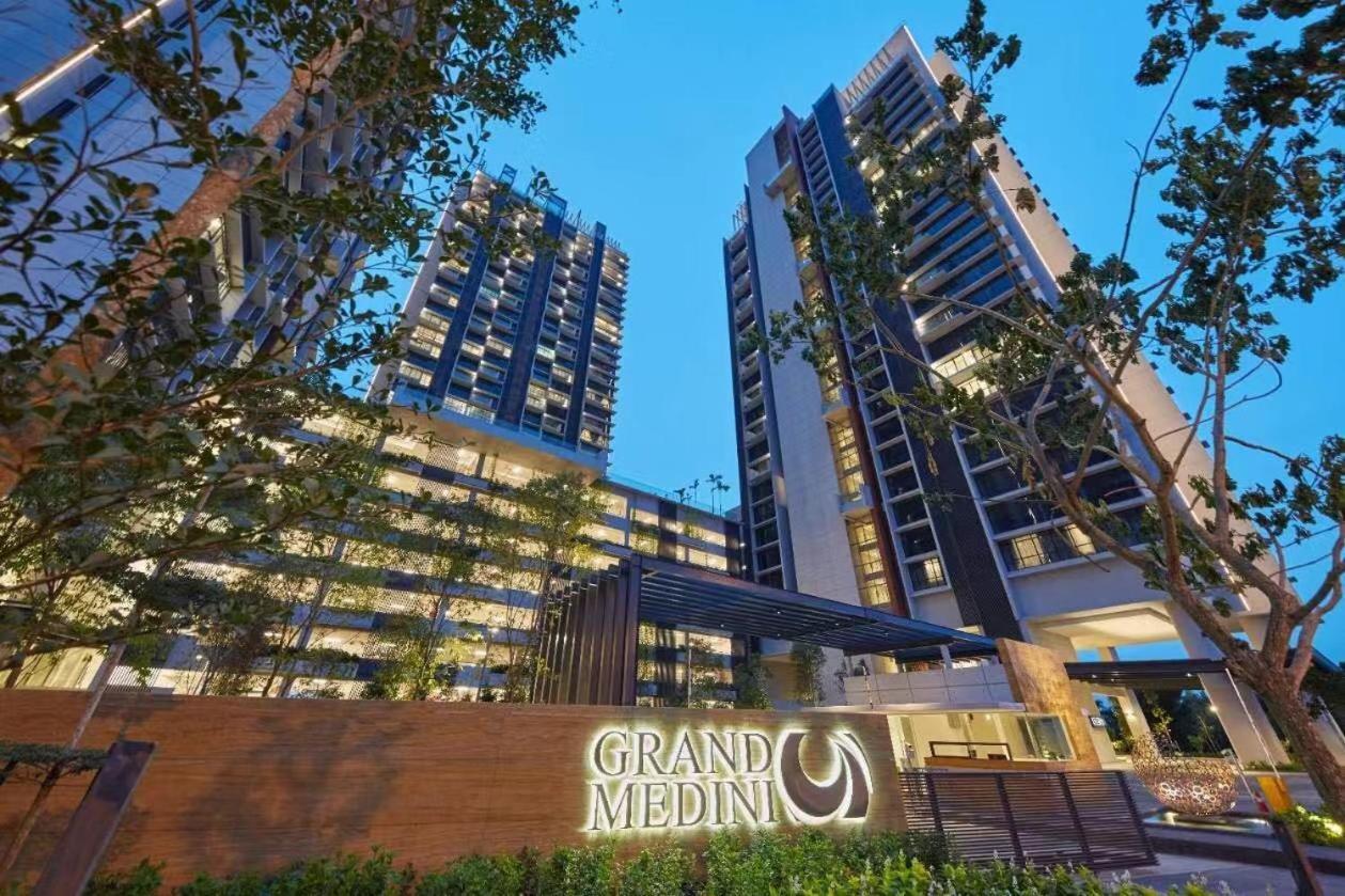 Grand Medini Suites By Rr Jbcity Nusajaya  Exteriör bild