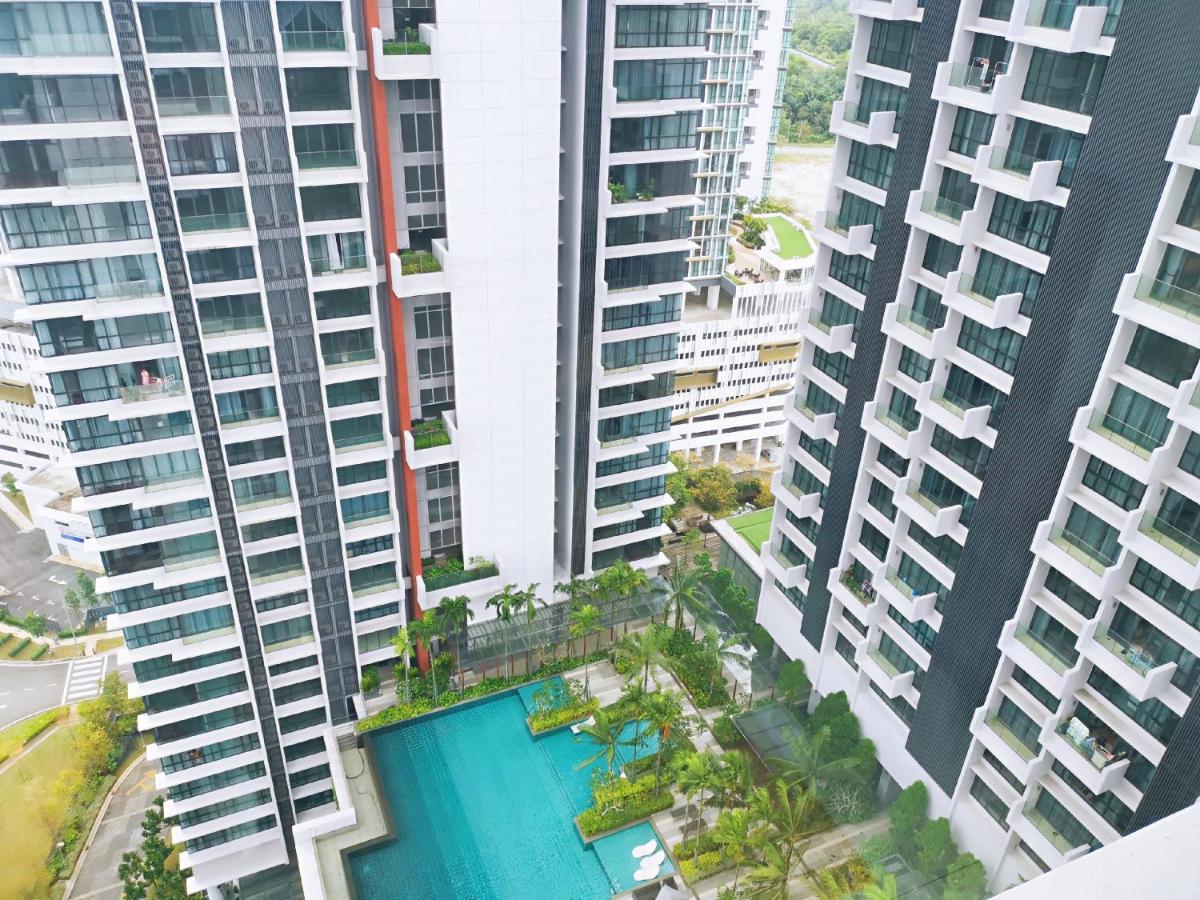 Grand Medini Suites By Rr Jbcity Nusajaya  Exteriör bild