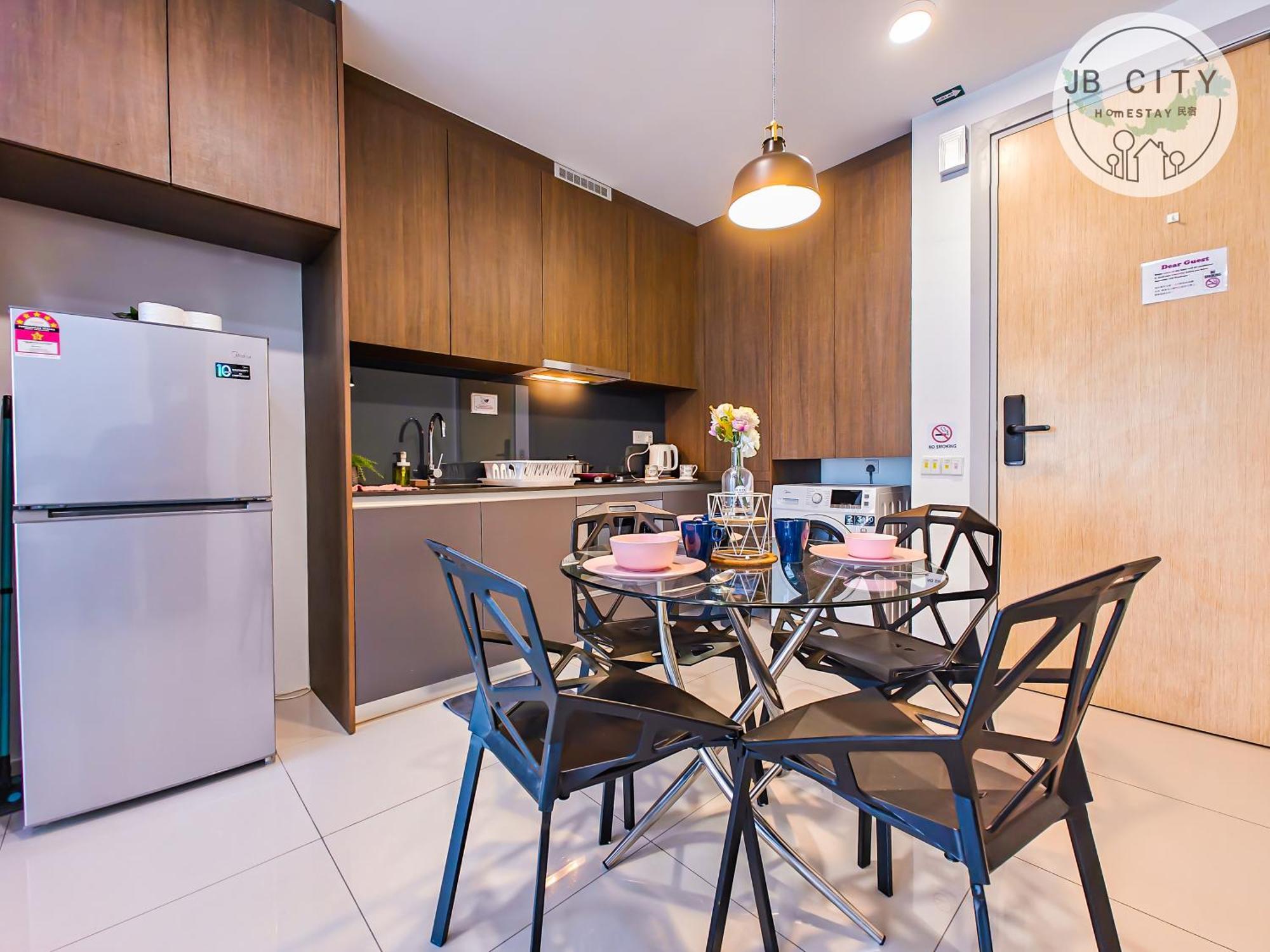 Grand Medini Suites By Rr Jbcity Nusajaya  Exteriör bild