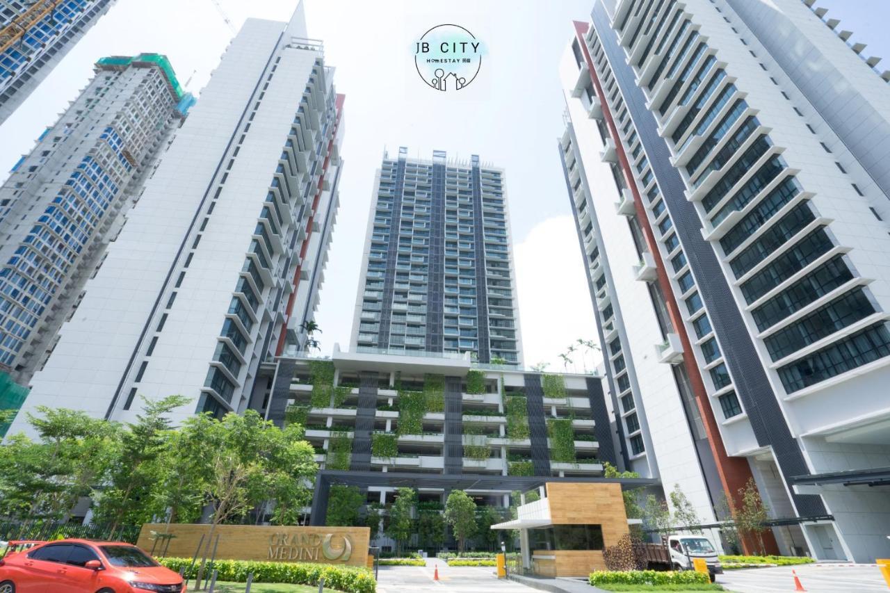 Grand Medini Suites By Rr Jbcity Nusajaya  Exteriör bild